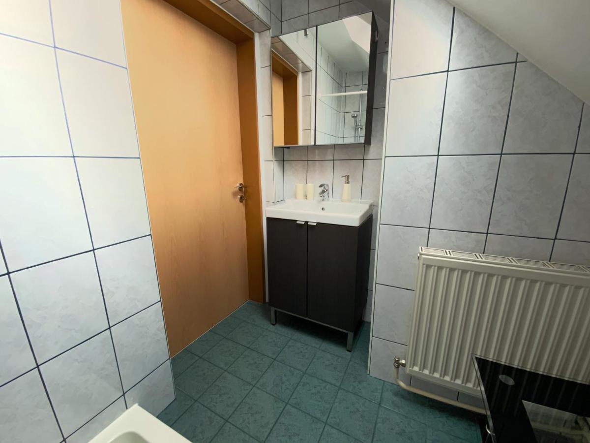 Jacky & Daniel'S Apartments Top 2 Sankt Poelten Exterior photo